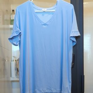 Crown & Ivy Sky Blue V-Neck Top